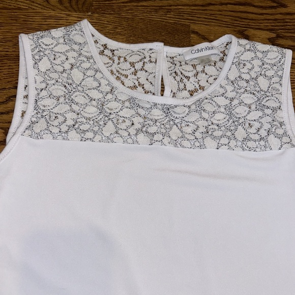 Calvin Klein Top - Picture 2 of 5